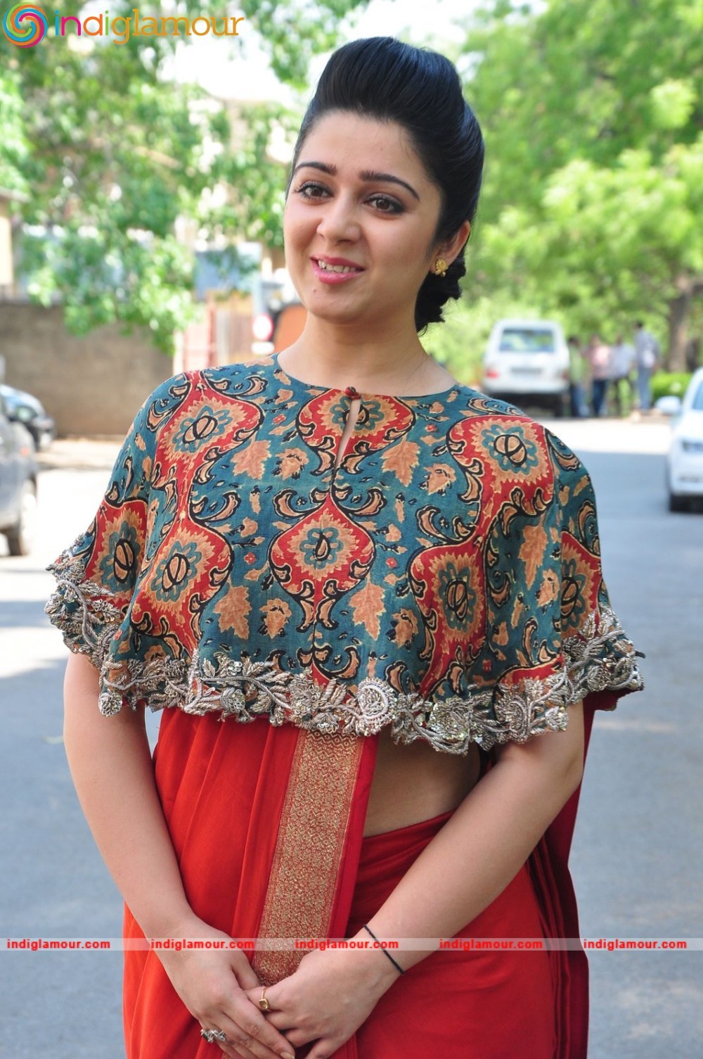 Charmy Kaur Actress hd photo