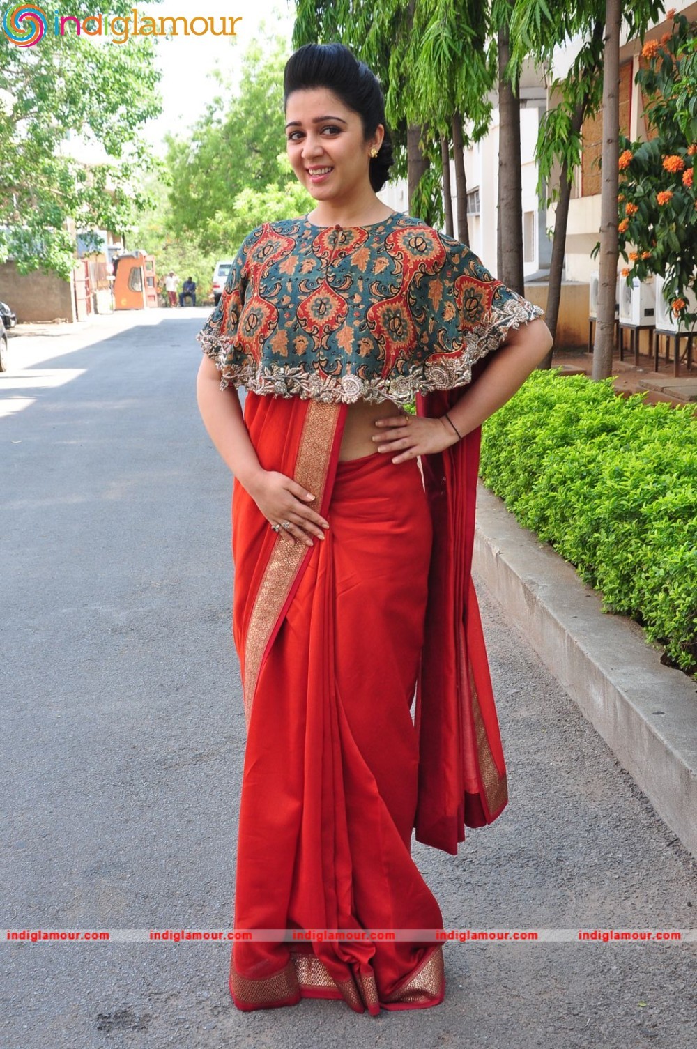 Charmy Kaur Actress hd photo