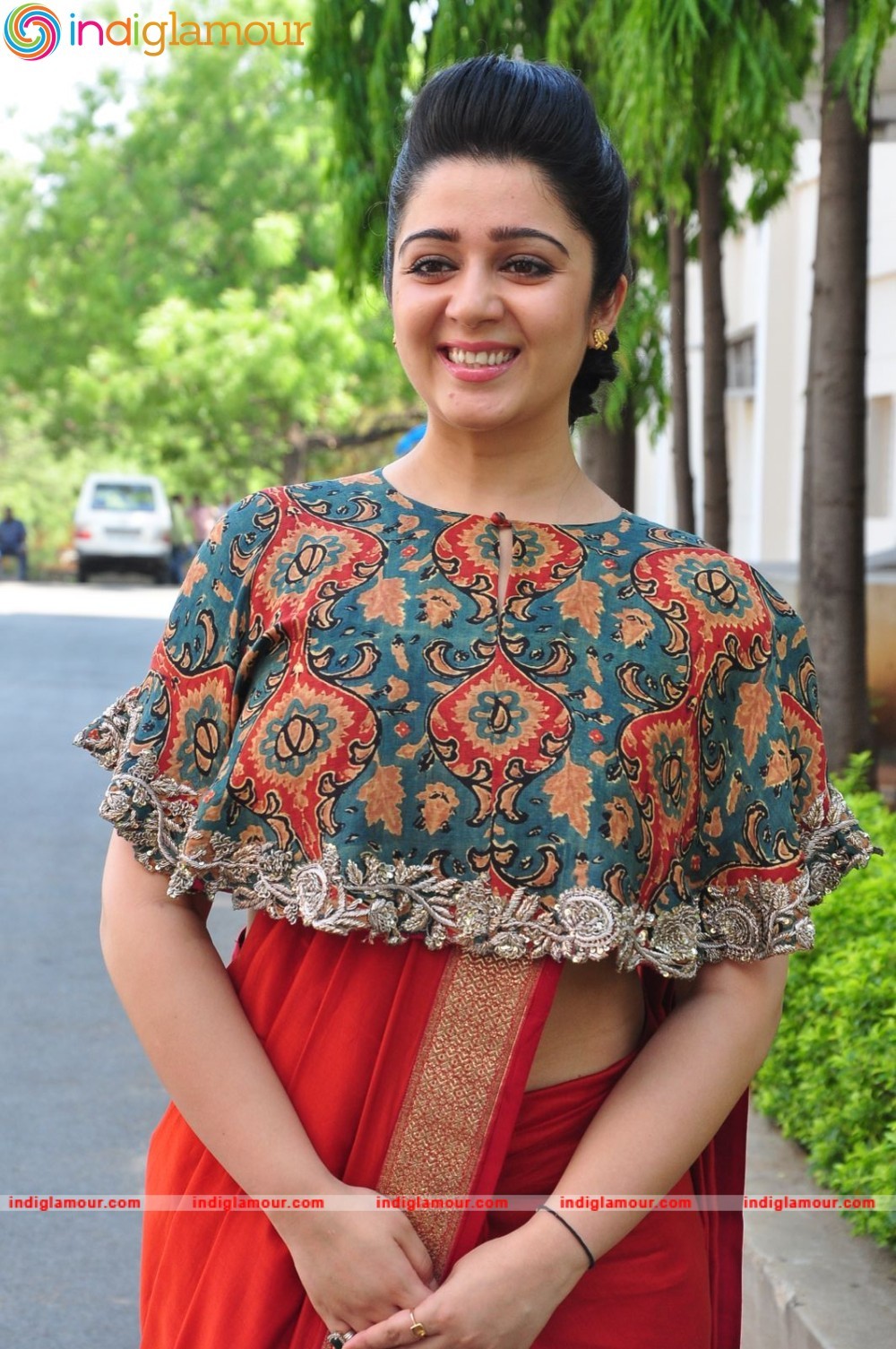 Charmy Kaur Actress hd photo