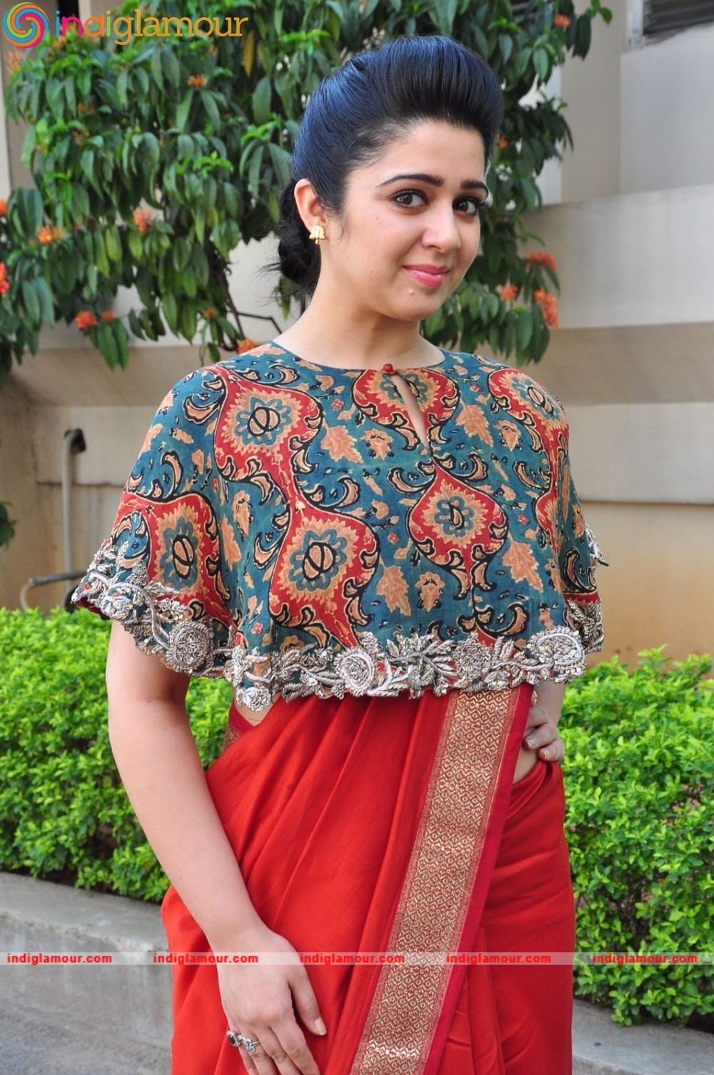 Charmy Kaur Actress hd photo