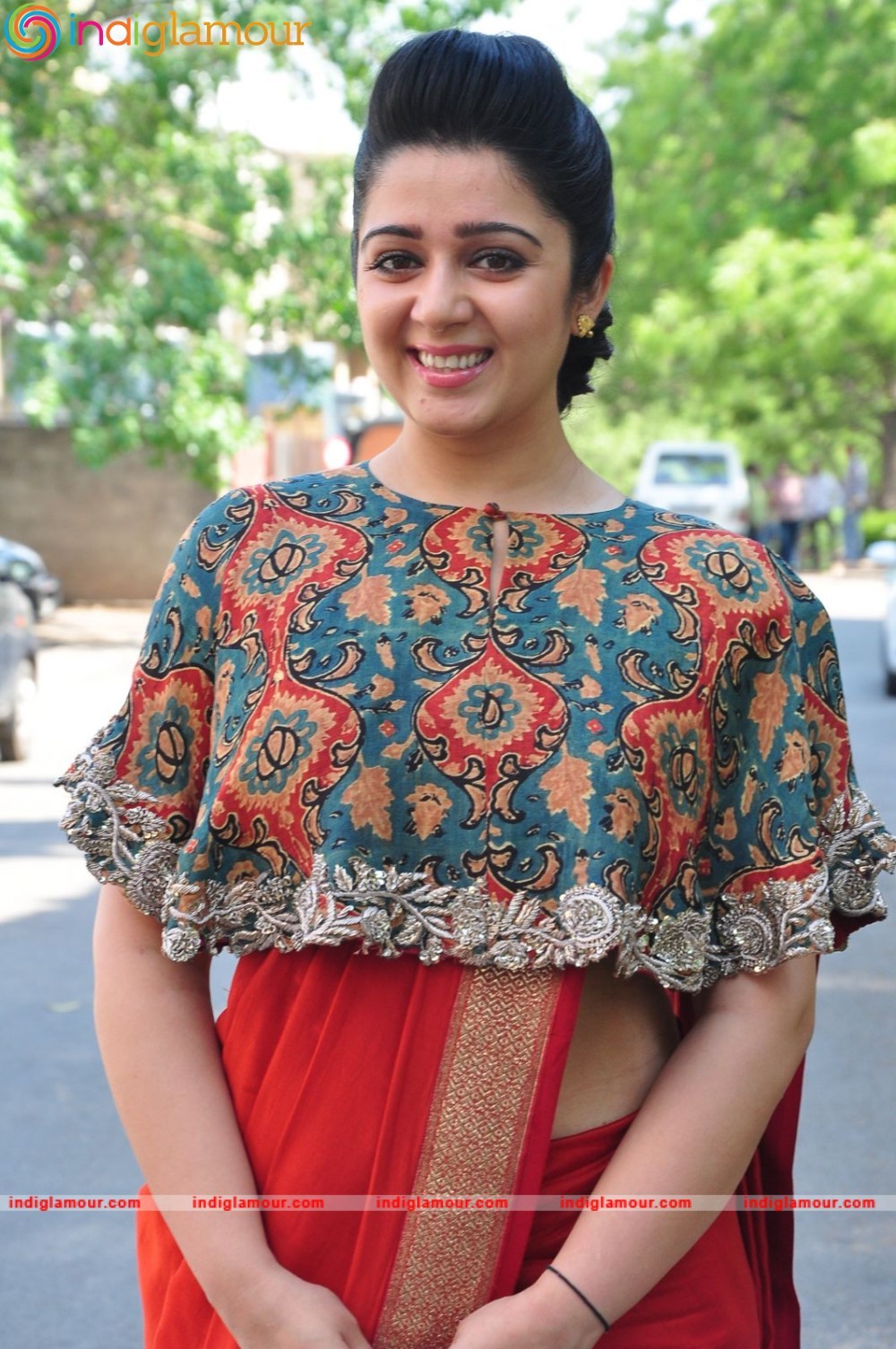 Charmy Kaur Actress hd photo