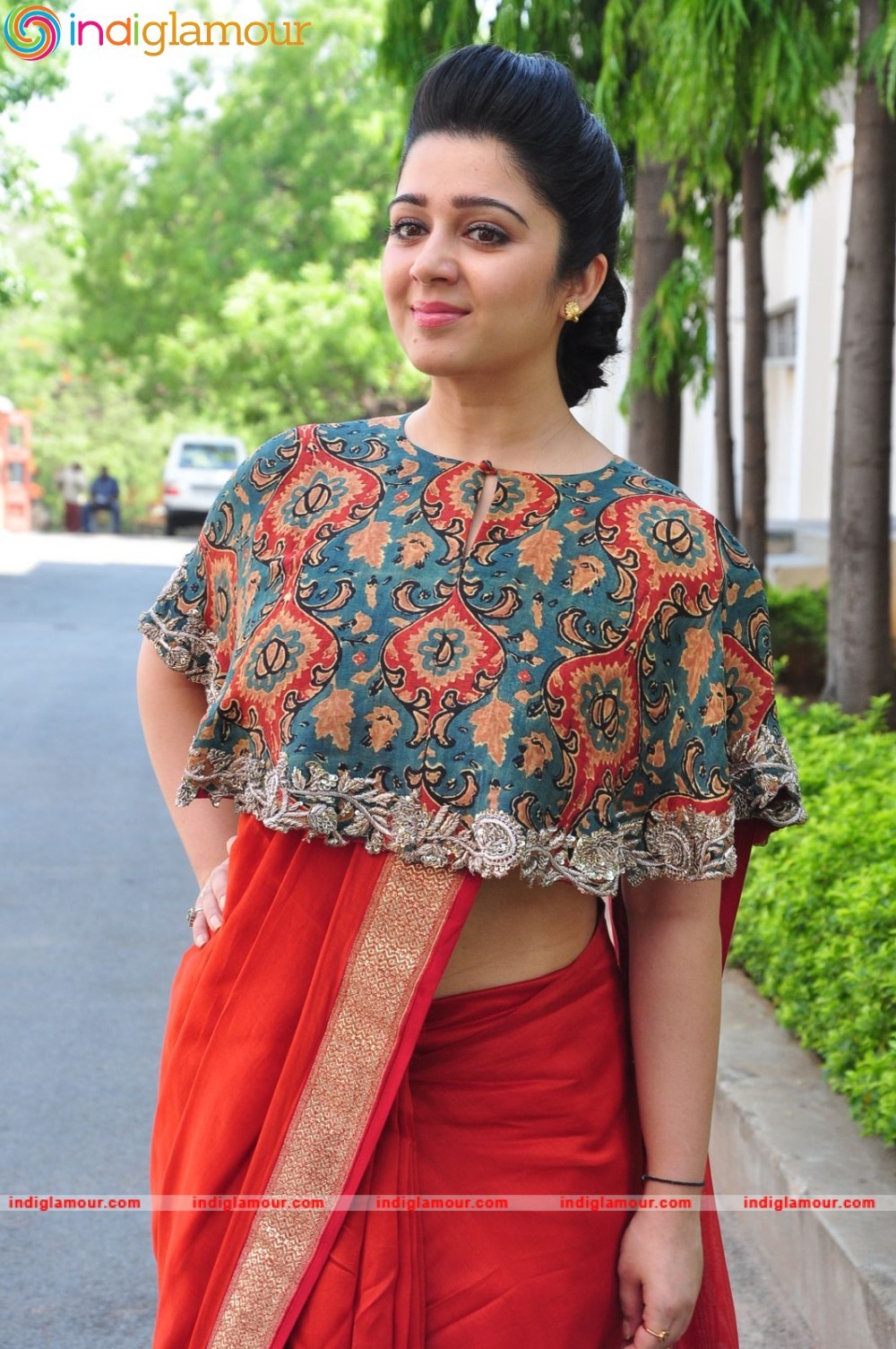 Charmy Kaur Actress hd photo