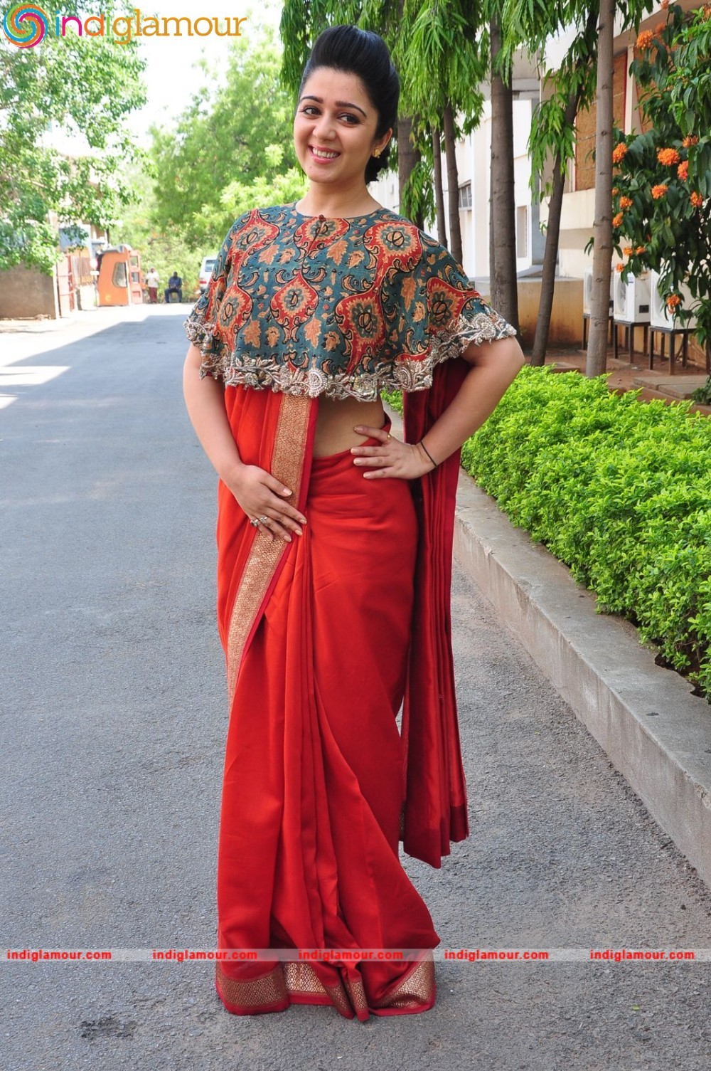 Charmy Kaur Actress hd photo