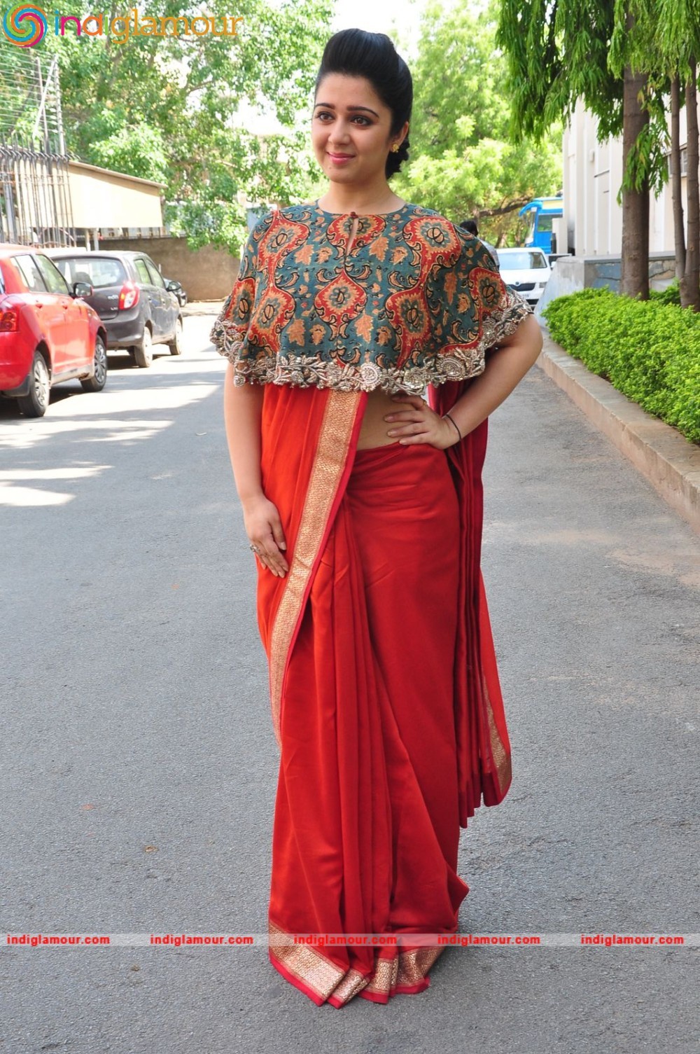 Charmy Kaur Actress hd photo