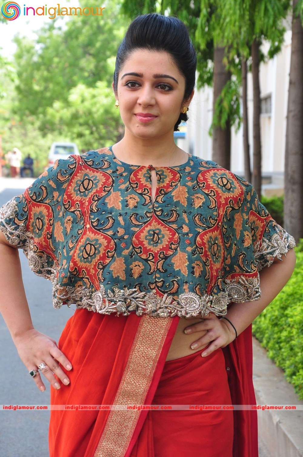 Charmy Kaur Actress hd photo