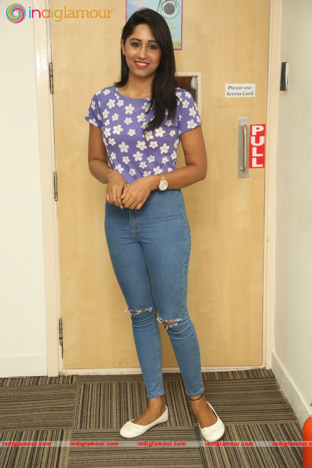 Nithya Actress hd photo