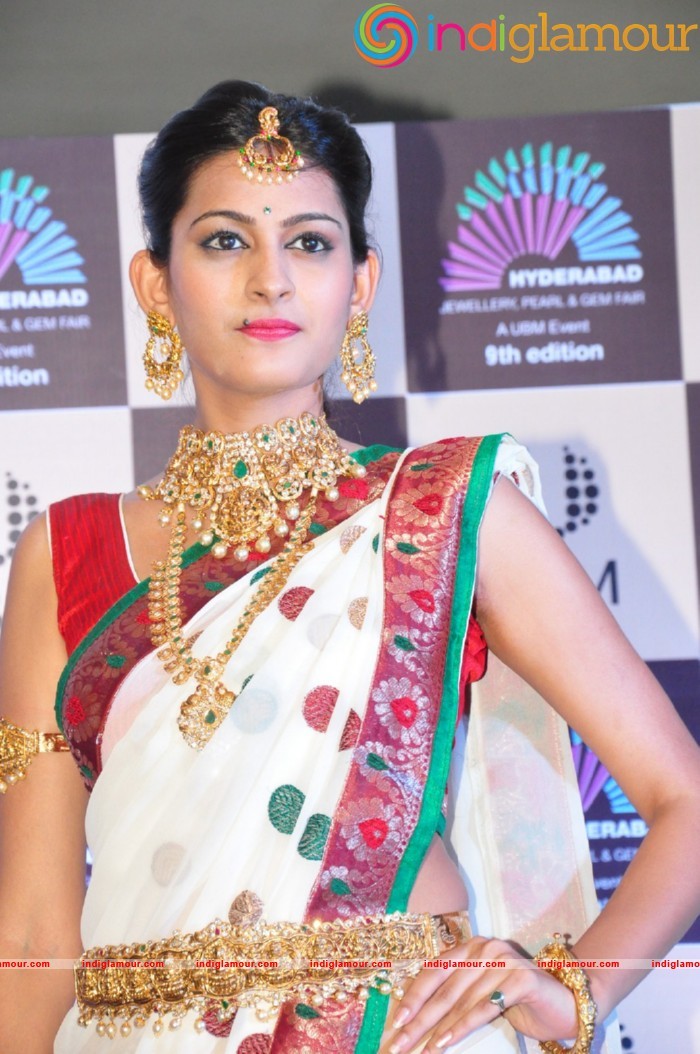Swetha Jadav Actress hd photo