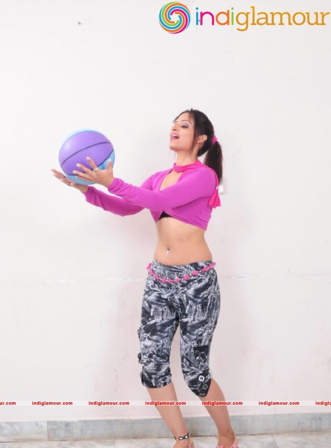 Anuhya Reddy Actress hd photo