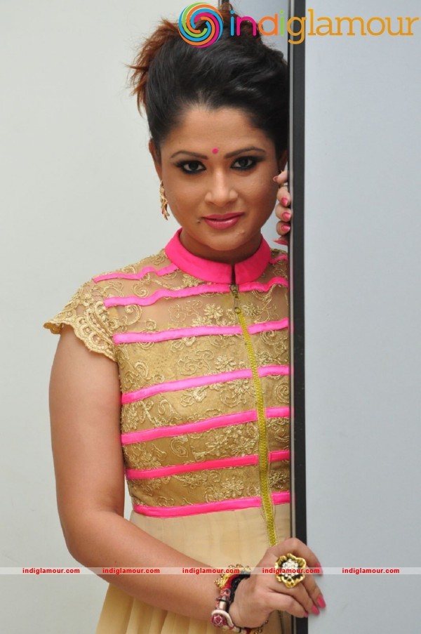 Shilpa Chakravarthy Actress hd photo