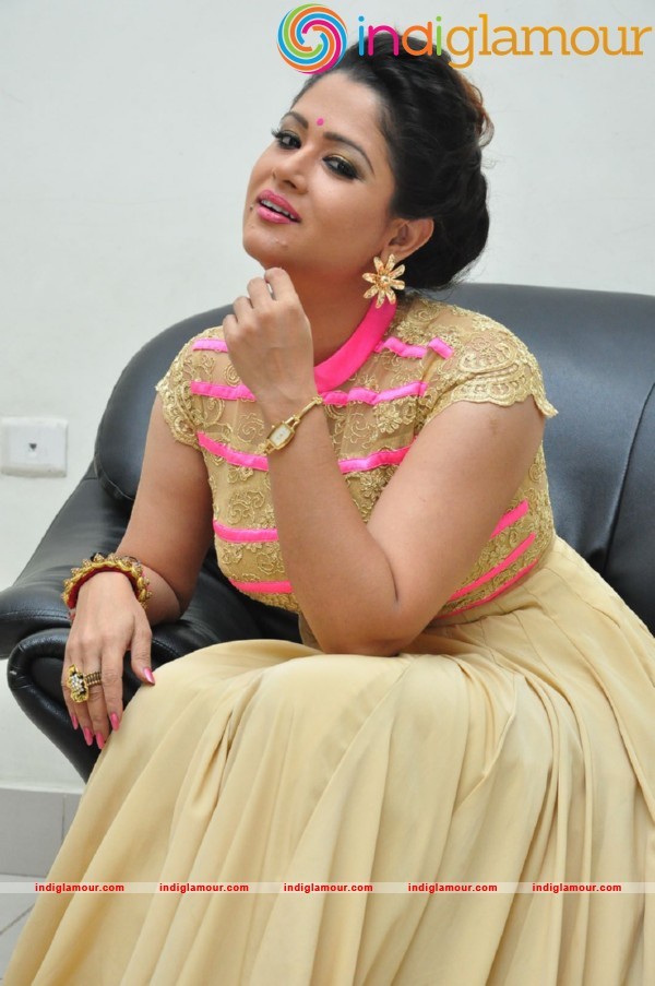 Shilpa Chakravarthy Actress hd photo