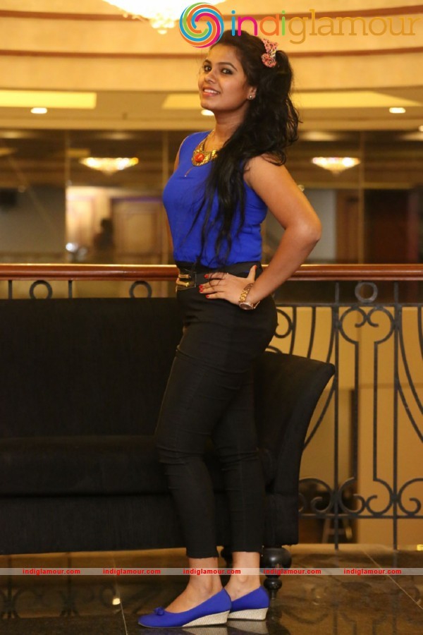 Naveena Jackson Actress hd photo
