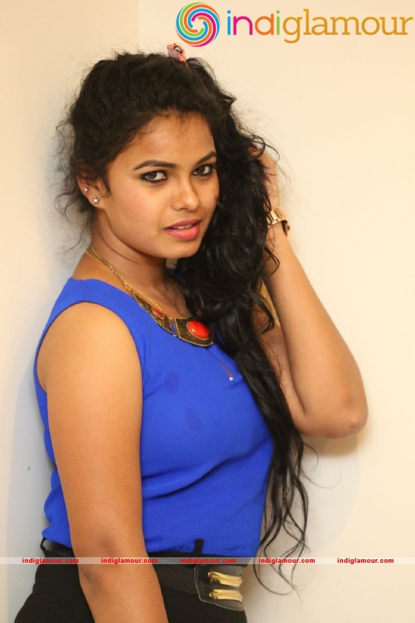 Naveena Jackson Actress hd photo
