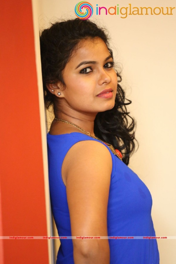 Naveena Jackson Actress hd photo