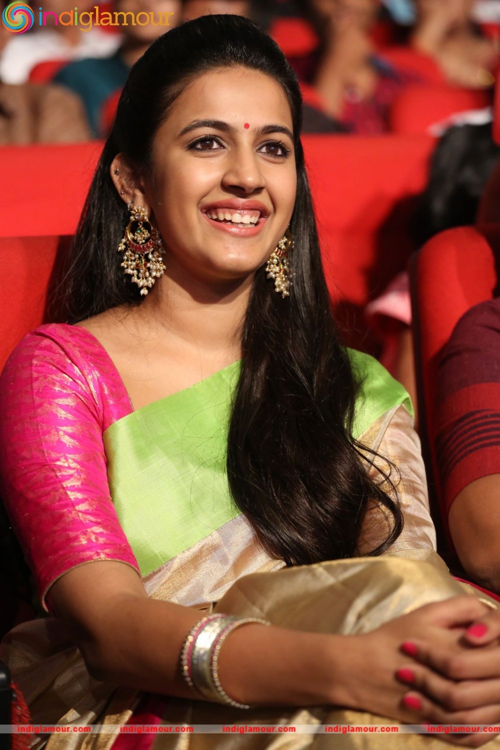 Niharika Konidela Actress hd photo