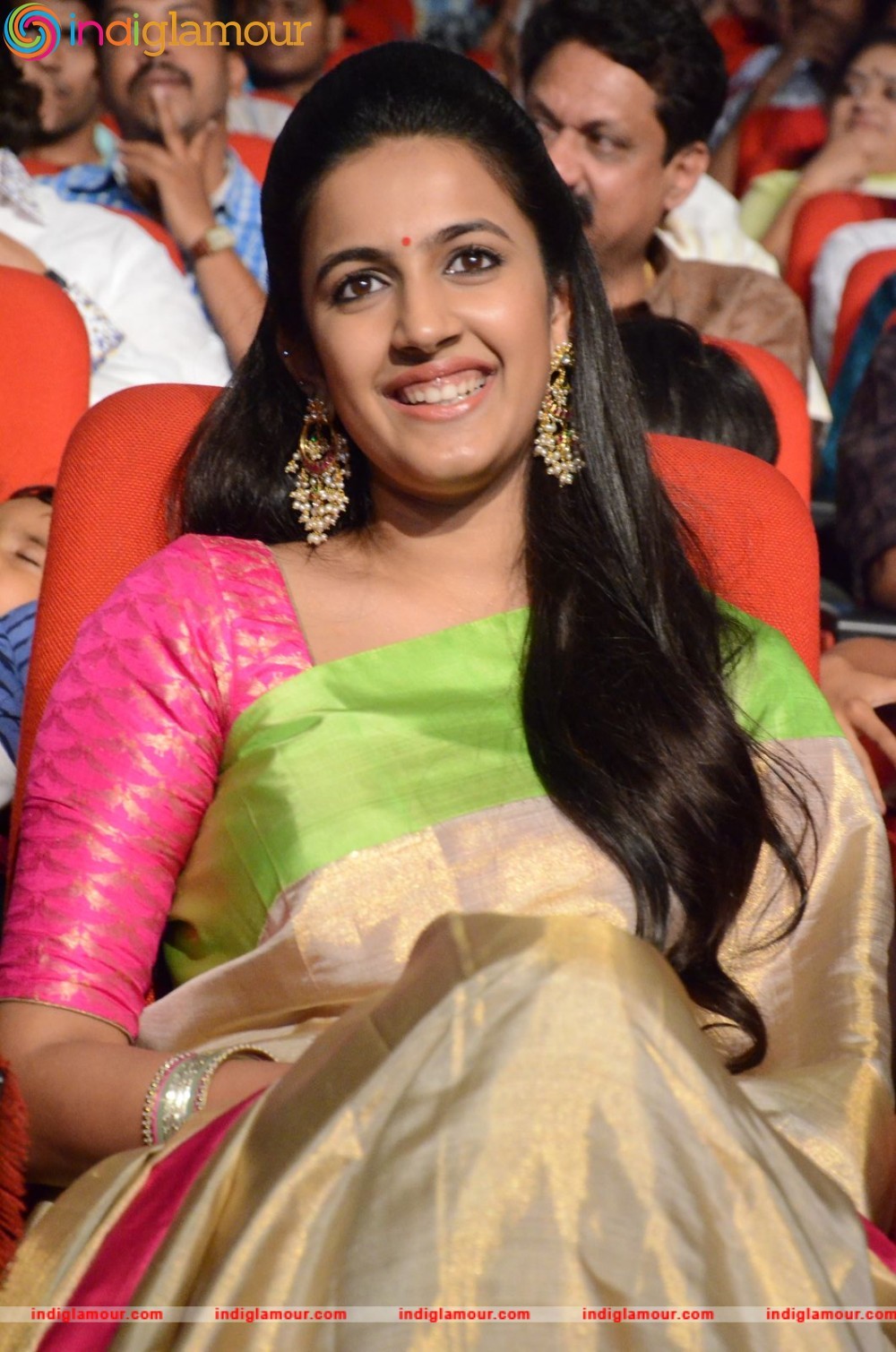 Niharika Konidela Actress hd photo