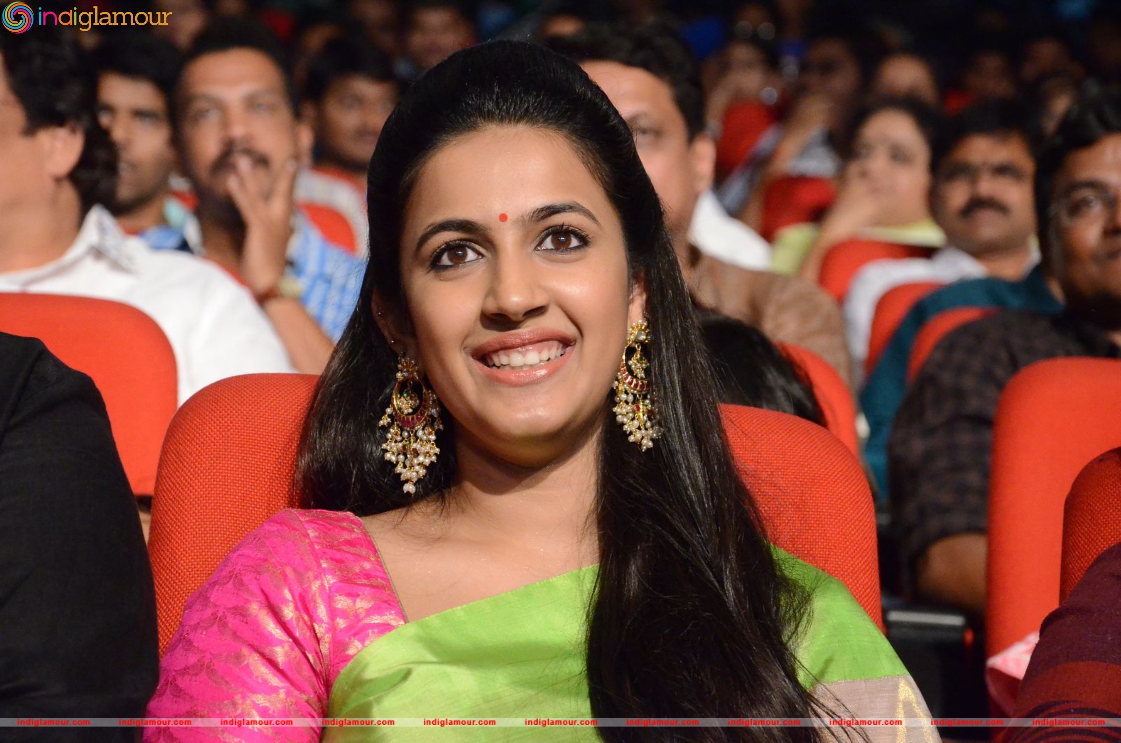 Niharika Konidela Actress hd photo