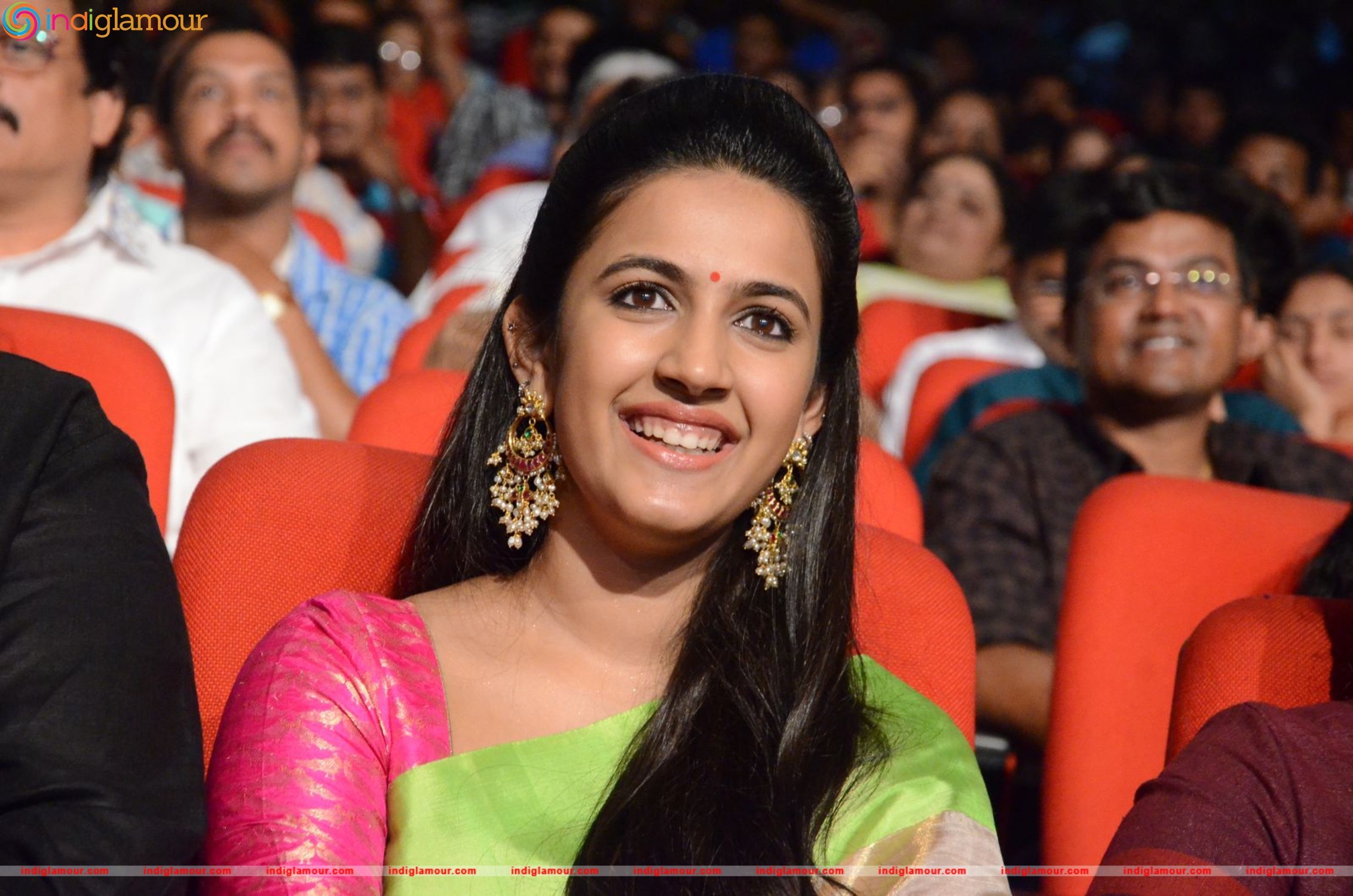 Niharika Konidela Actress hd photo