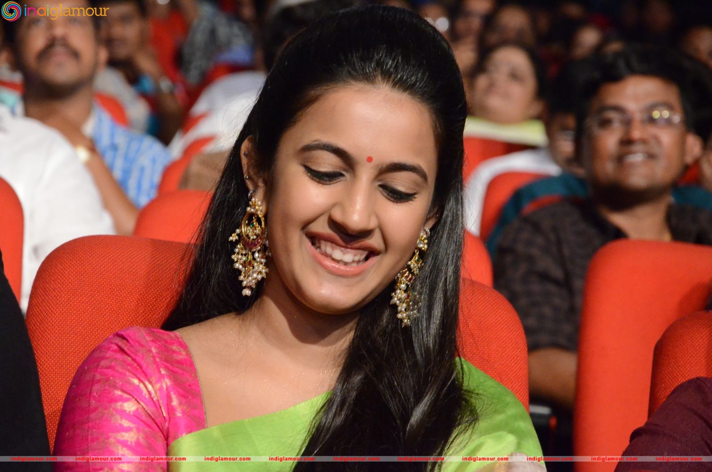 Niharika Konidela Actress hd photo