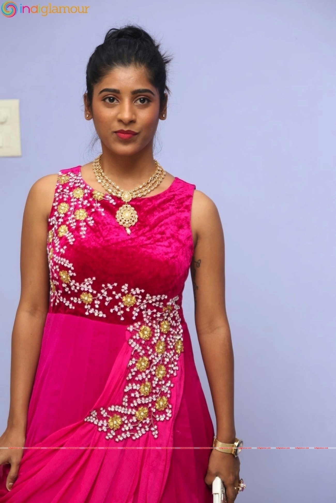 Gayathri Actress hd photo