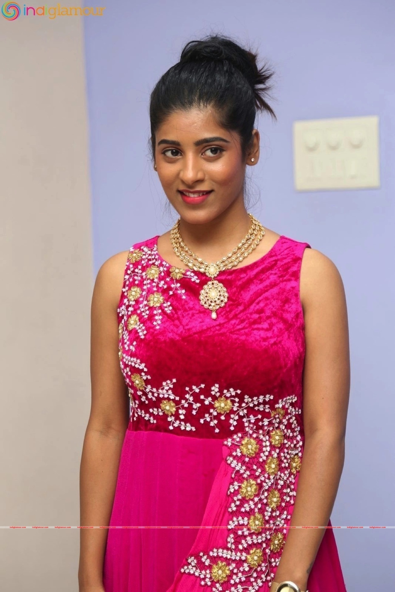 Gayathri Actress hd photo