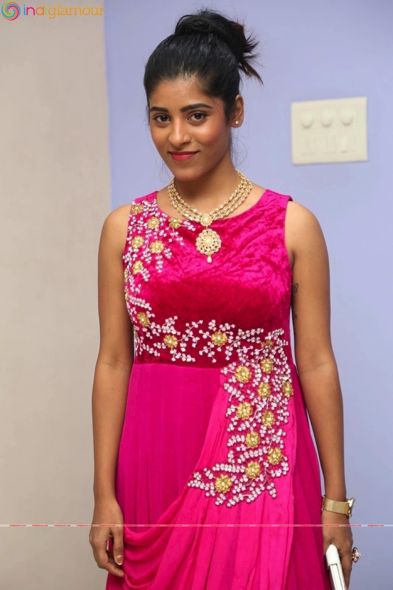 Gayathri Actress hd photo