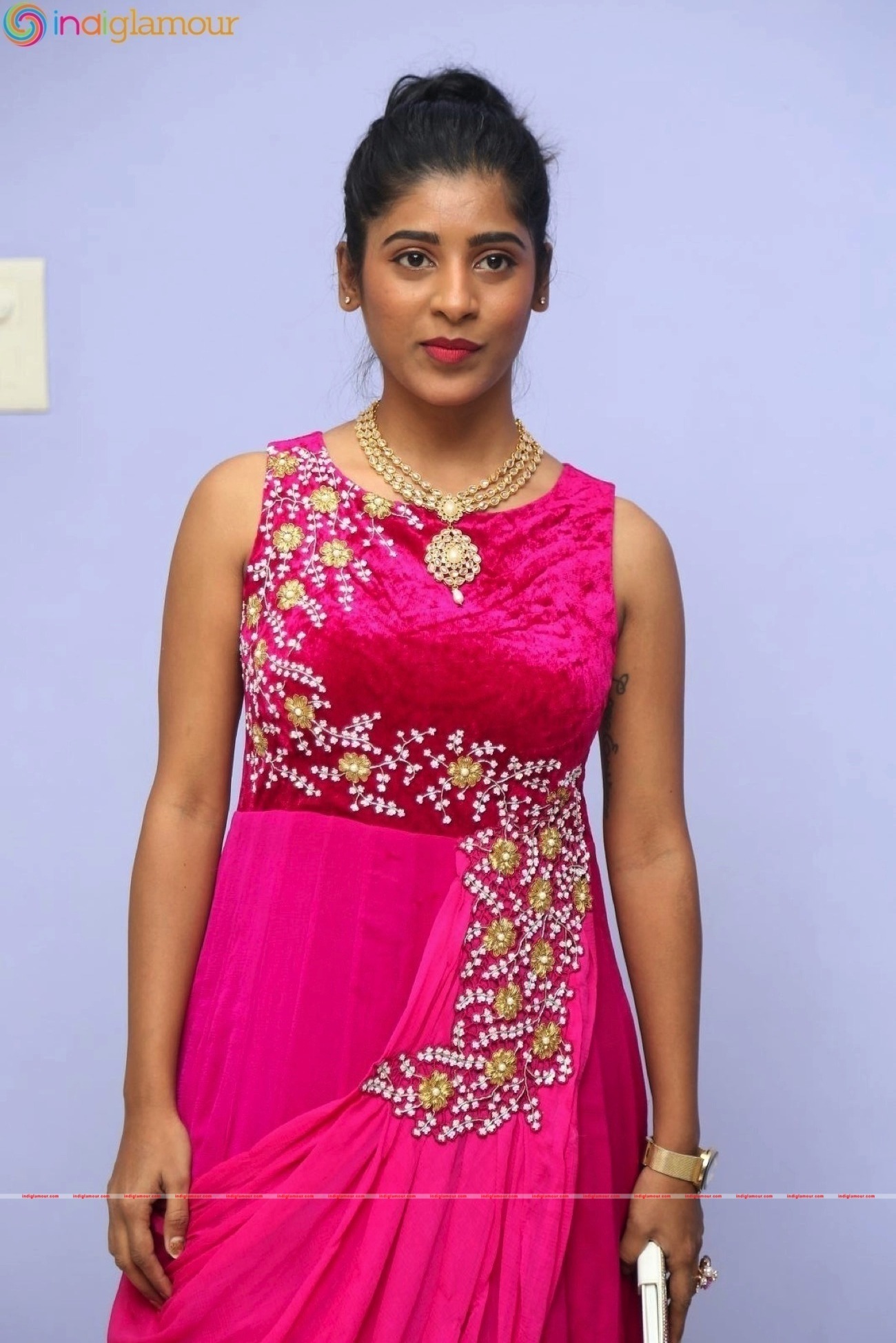 Gayathri Actress hd photo