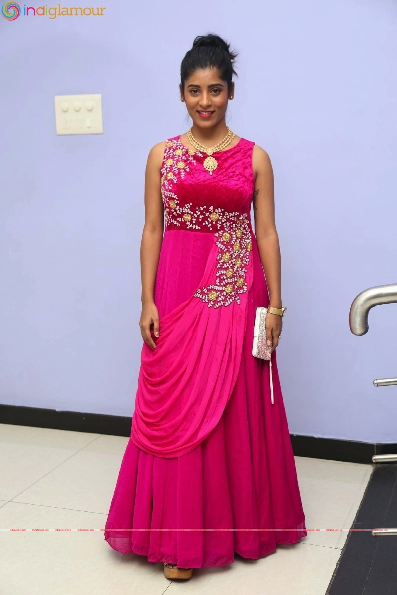 Gayathri Actress hd photo