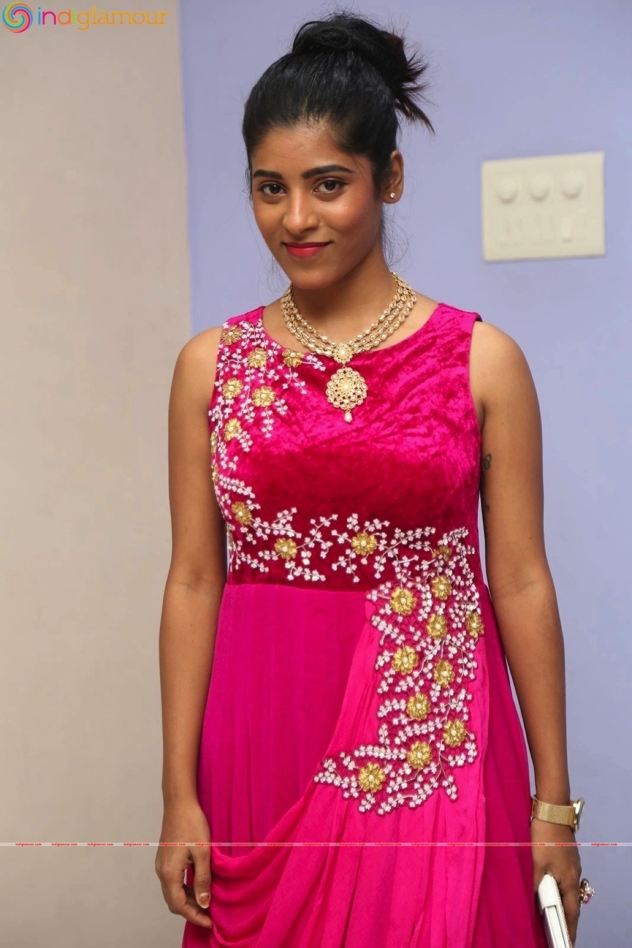 Gayathri Actress hd photo