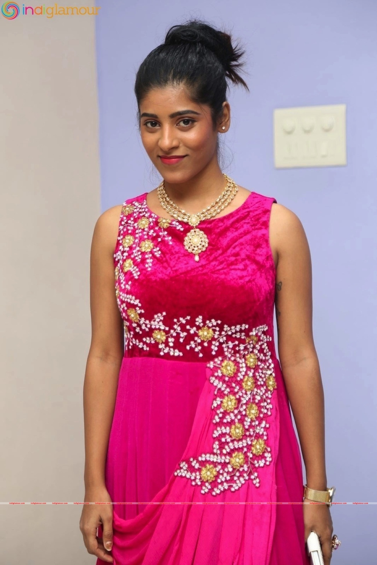 Gayathri Actress hd photo