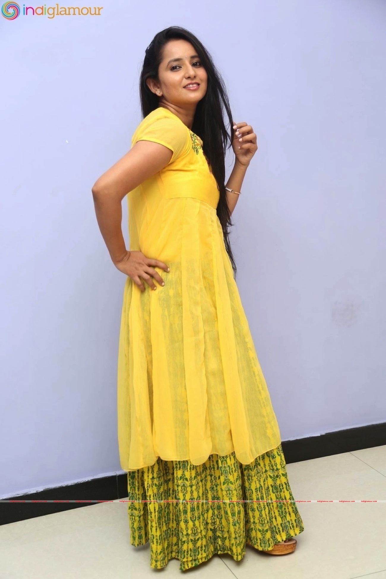 Ishika Singh Actress hd photo