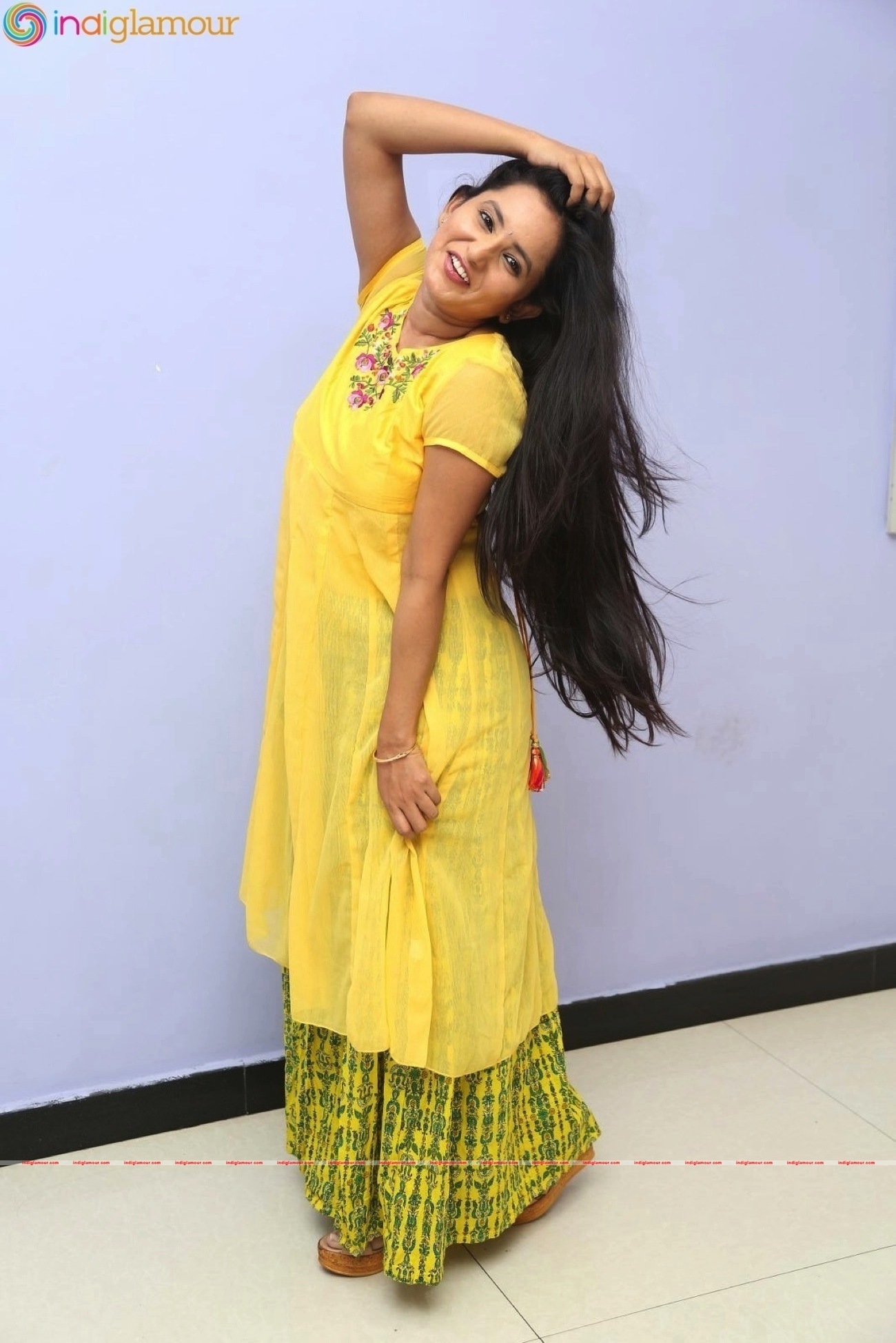Ishika Singh Actress hd photo