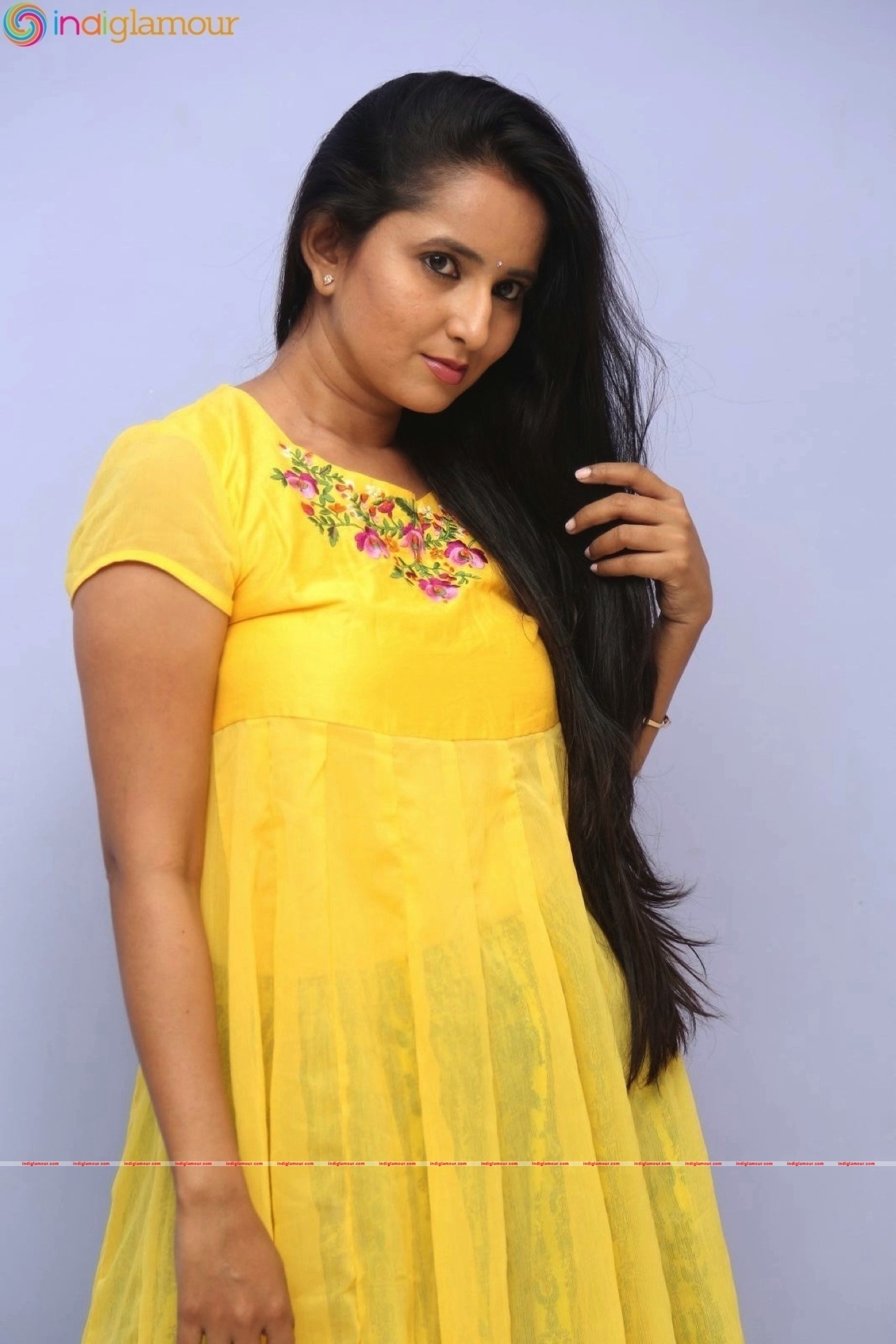 Ishika Singh Actress hd photo