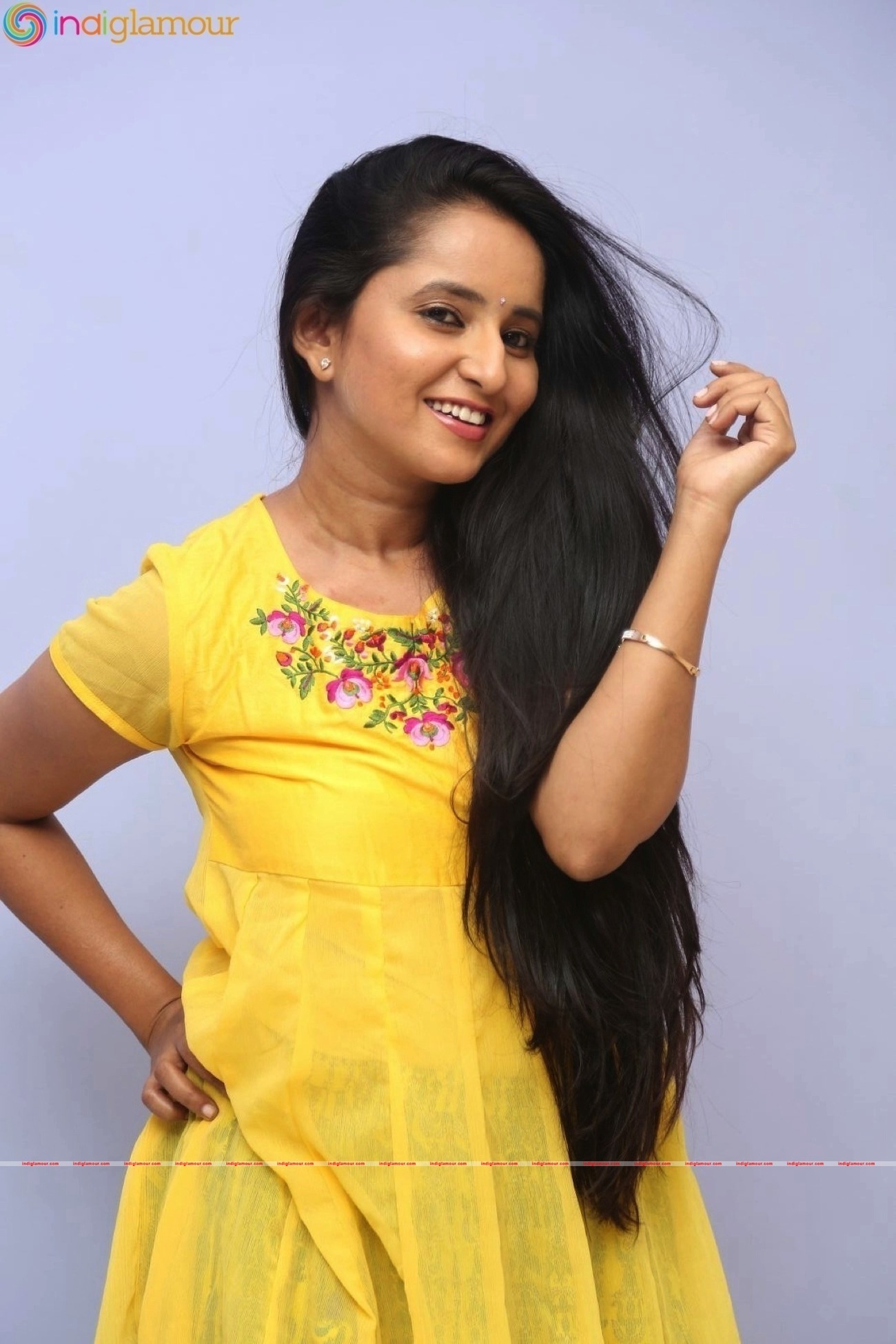 Ishika Singh Actress hd photo