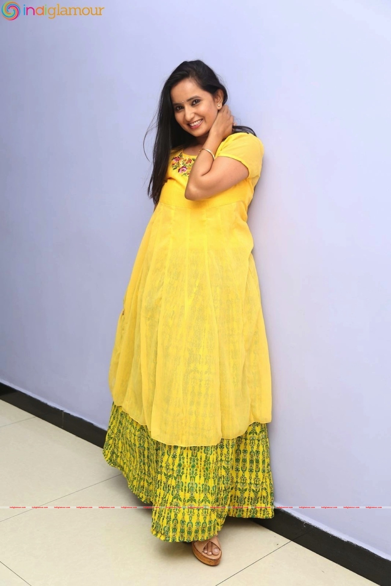 Ishika Singh Actress hd photo