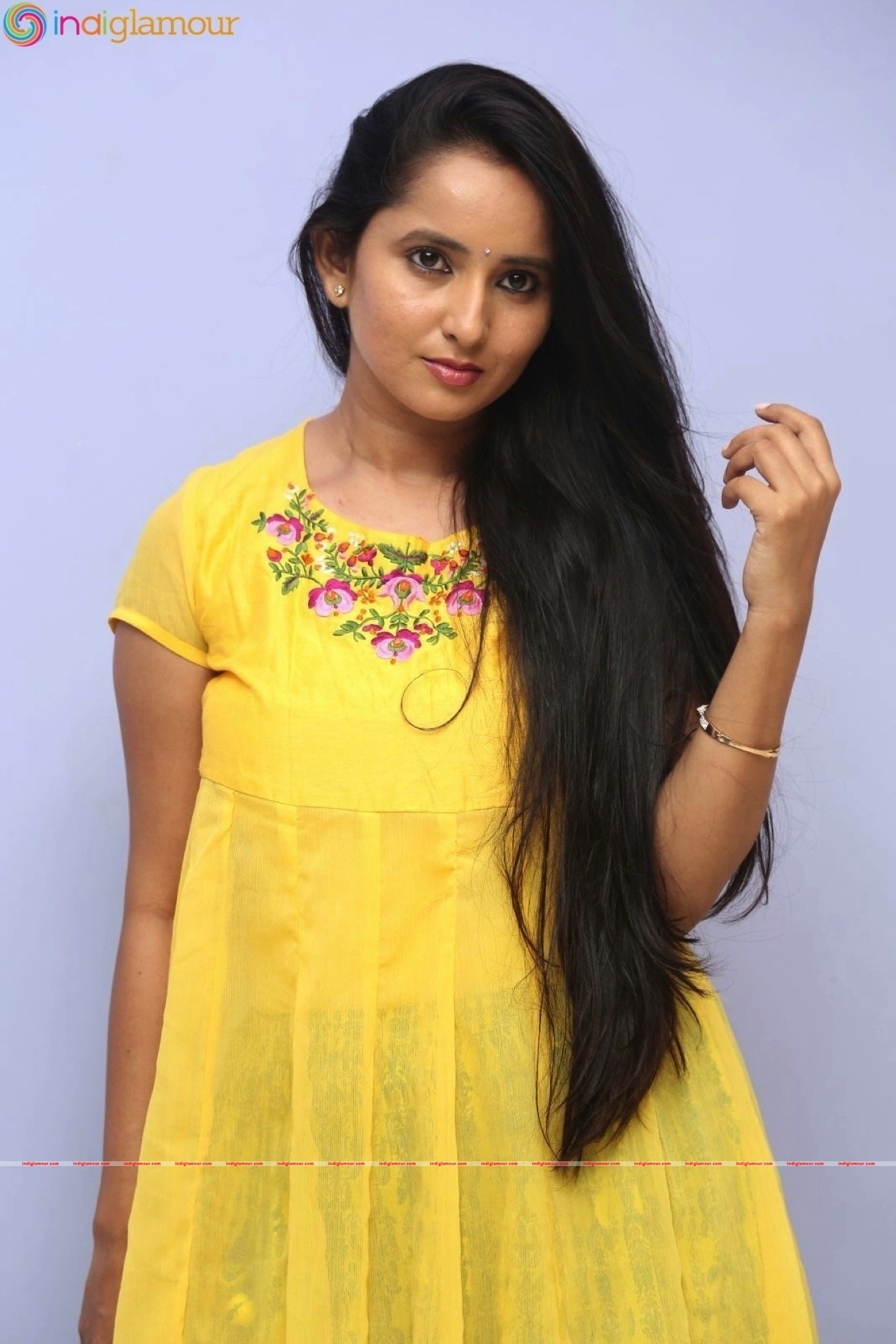 Ishika Singh Actress hd photo