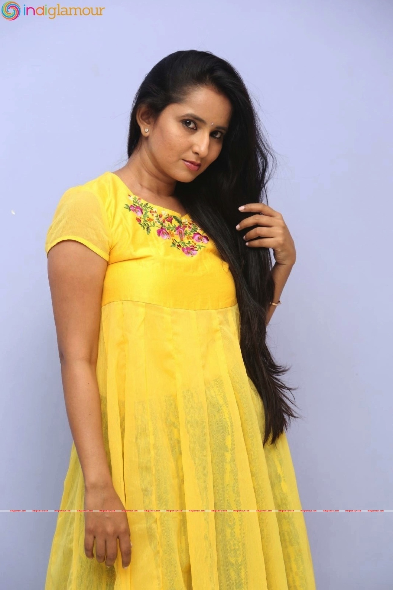 Ishika Singh Actress hd photo