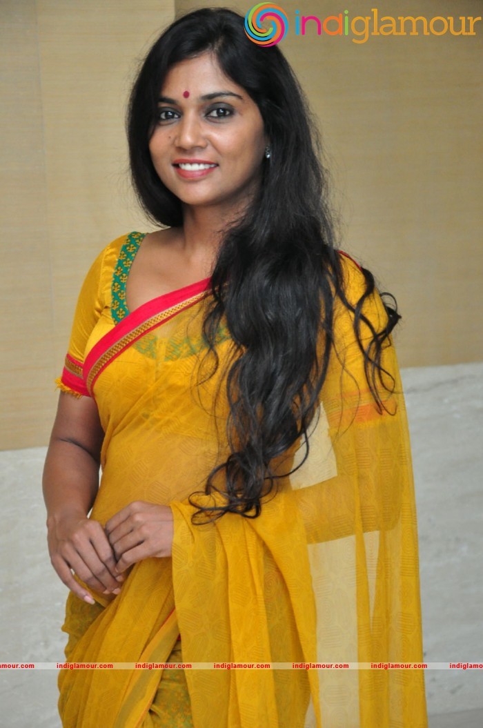 Usha Jadhav Actress hd photo