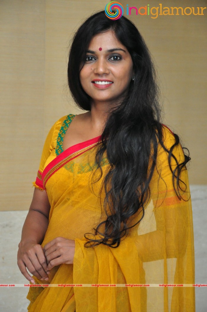 Usha Jadhav Actress hd photo