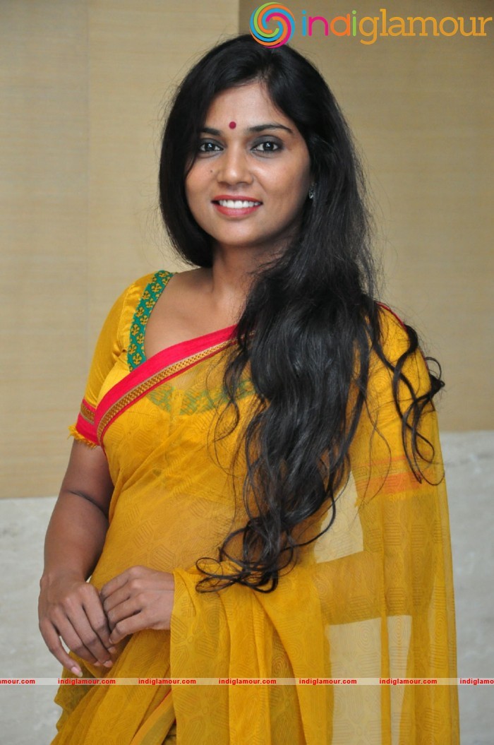 Usha Jadhav Actress hd photo