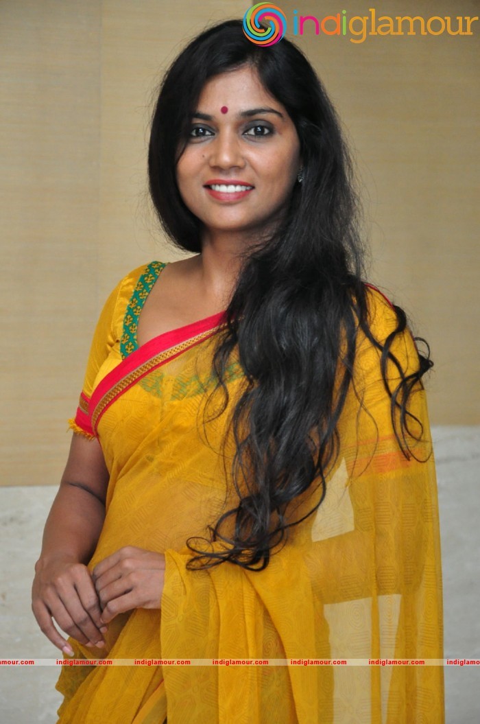Usha Jadhav Actress hd photo