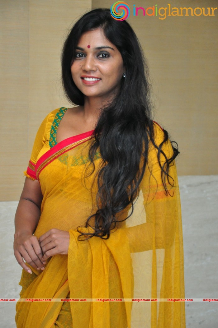 Usha Jadhav Actress hd photo