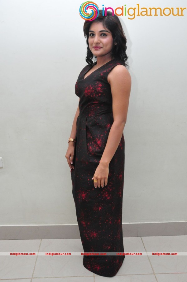 Niveda Thomas Actress hd photo