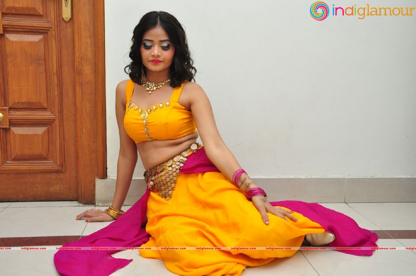 Shreya Vyaas Actress hd photo