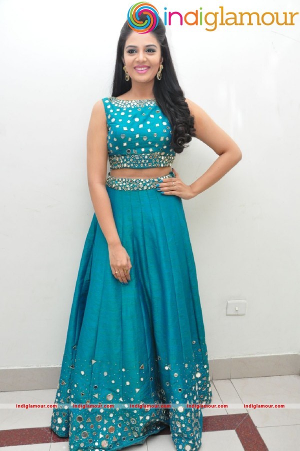 Sree Mukhi Actress hd photo