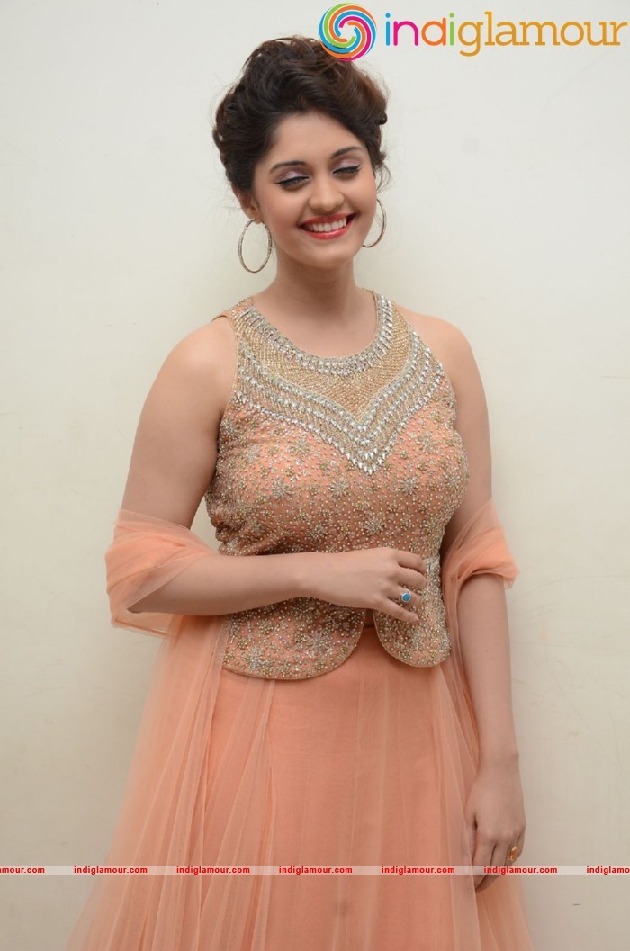 Surabhi Actress hd photo