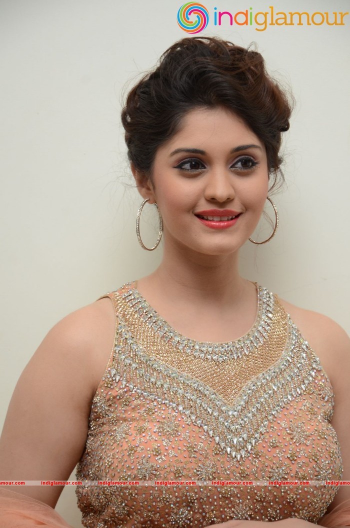 Surabhi Actress hd photo