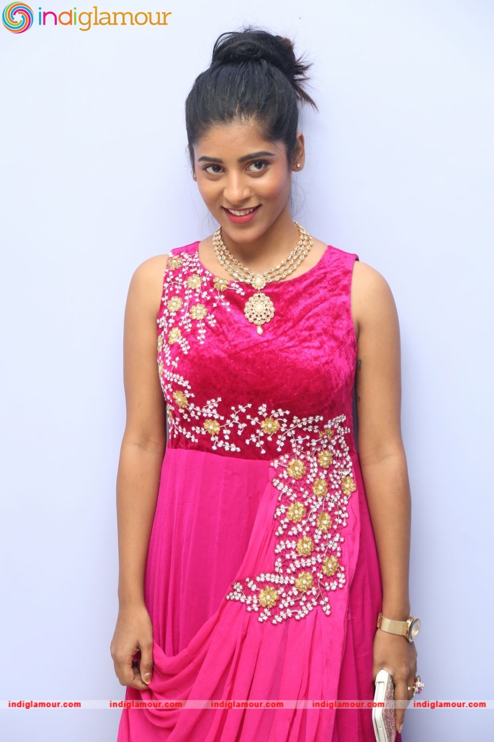 Gayathri Actress hd photo