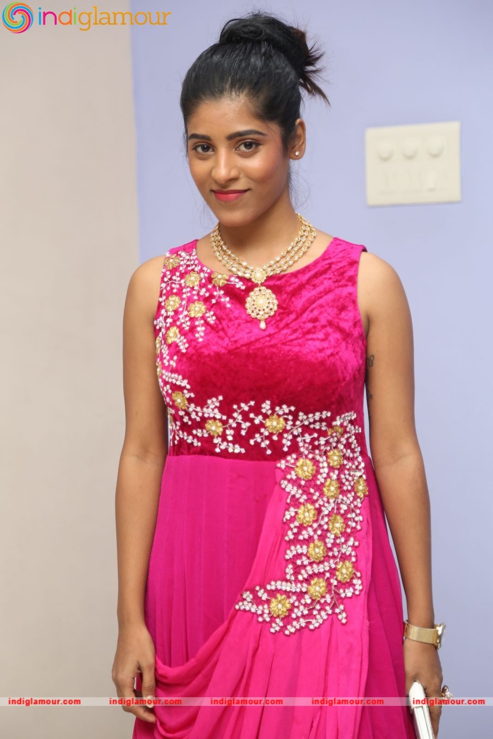 Gayathri Actress hd photo