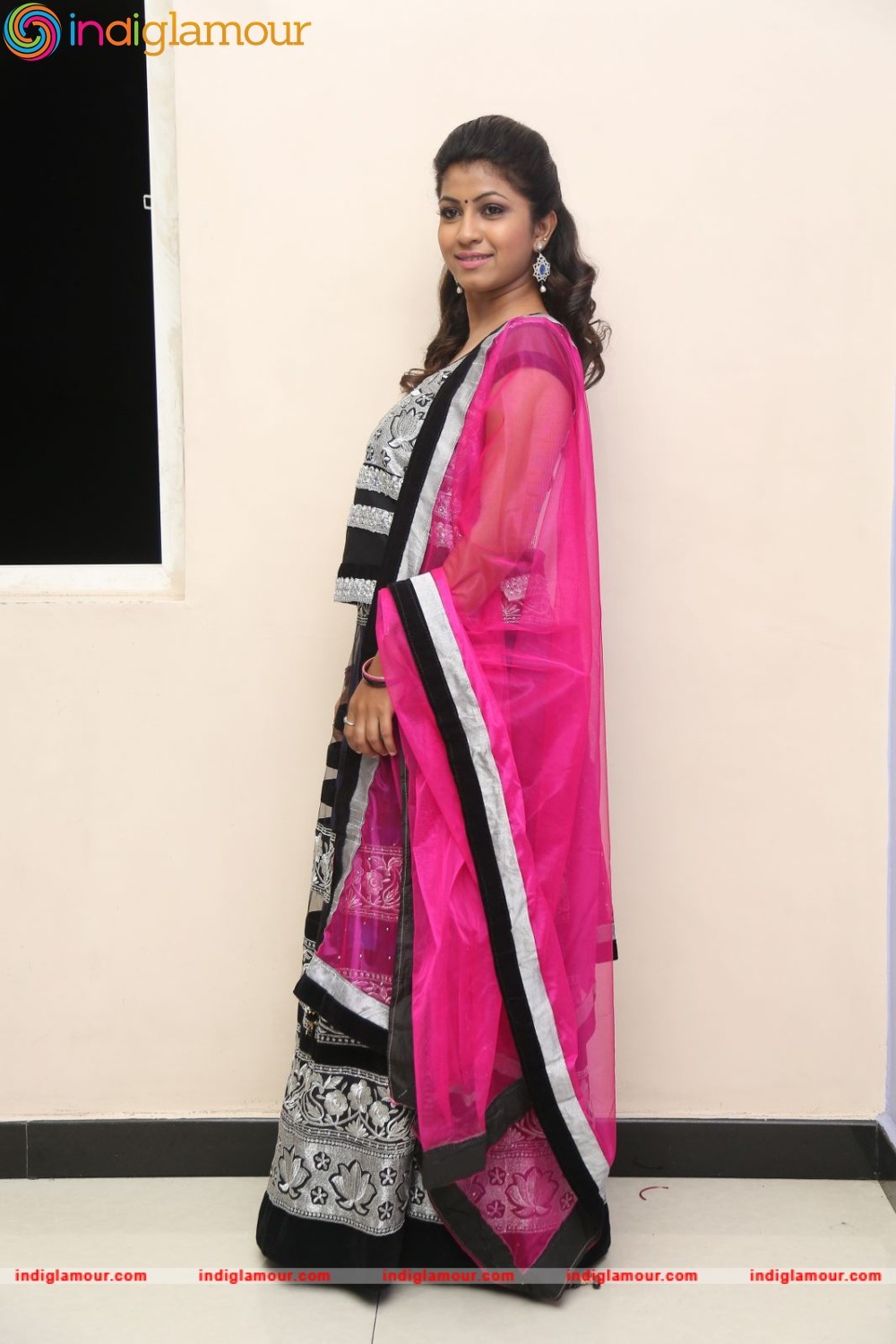 Geethanjali Actress hd photo