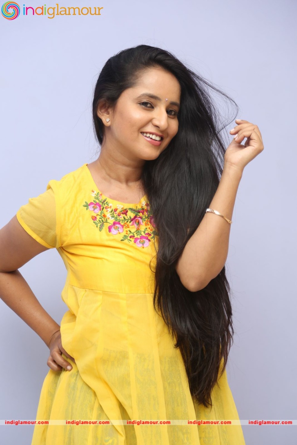 Ishika Singh Actress hd photo